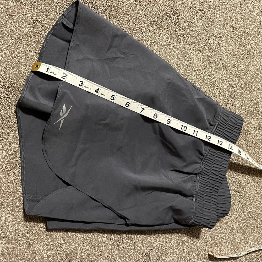 Reebok Women's 5 in. Lined Speedwick Woven Running Shorts, Black, Sz. M - Picture 8 of 10